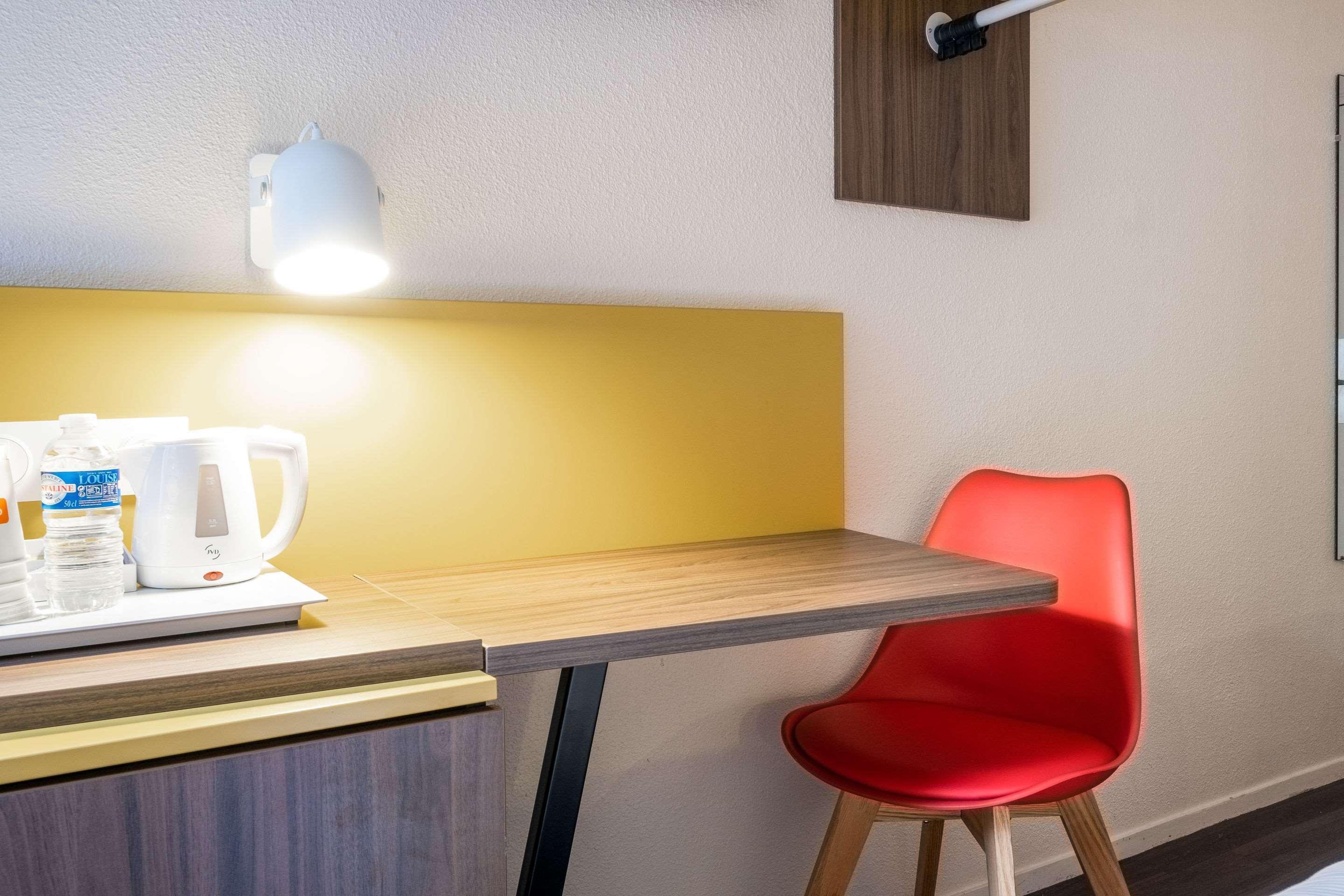 Comfort Hotel Lille Lomme Екстер'єр фото