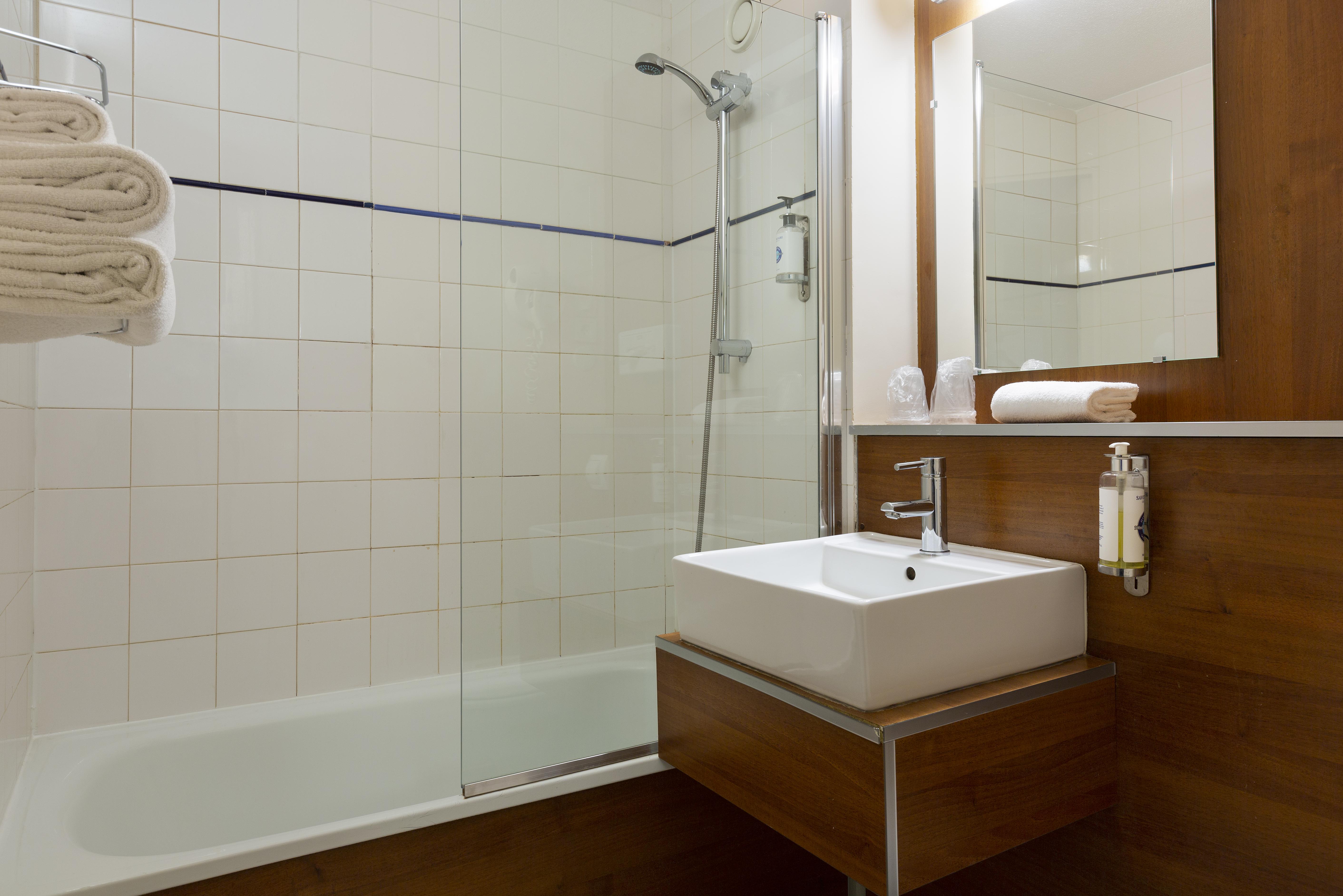 Comfort Hotel Lille Lomme Екстер'єр фото