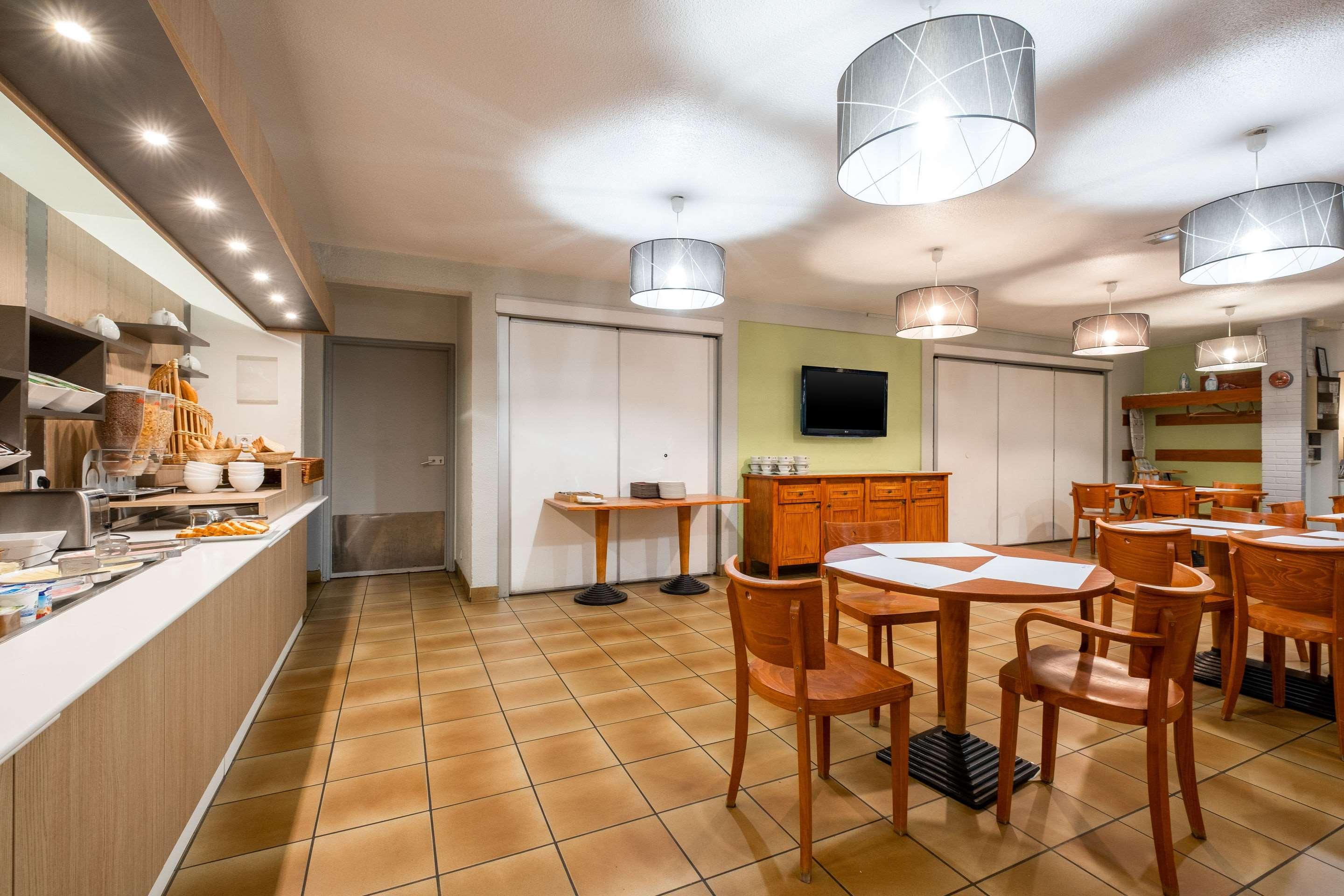 Comfort Hotel Lille Lomme Екстер'єр фото