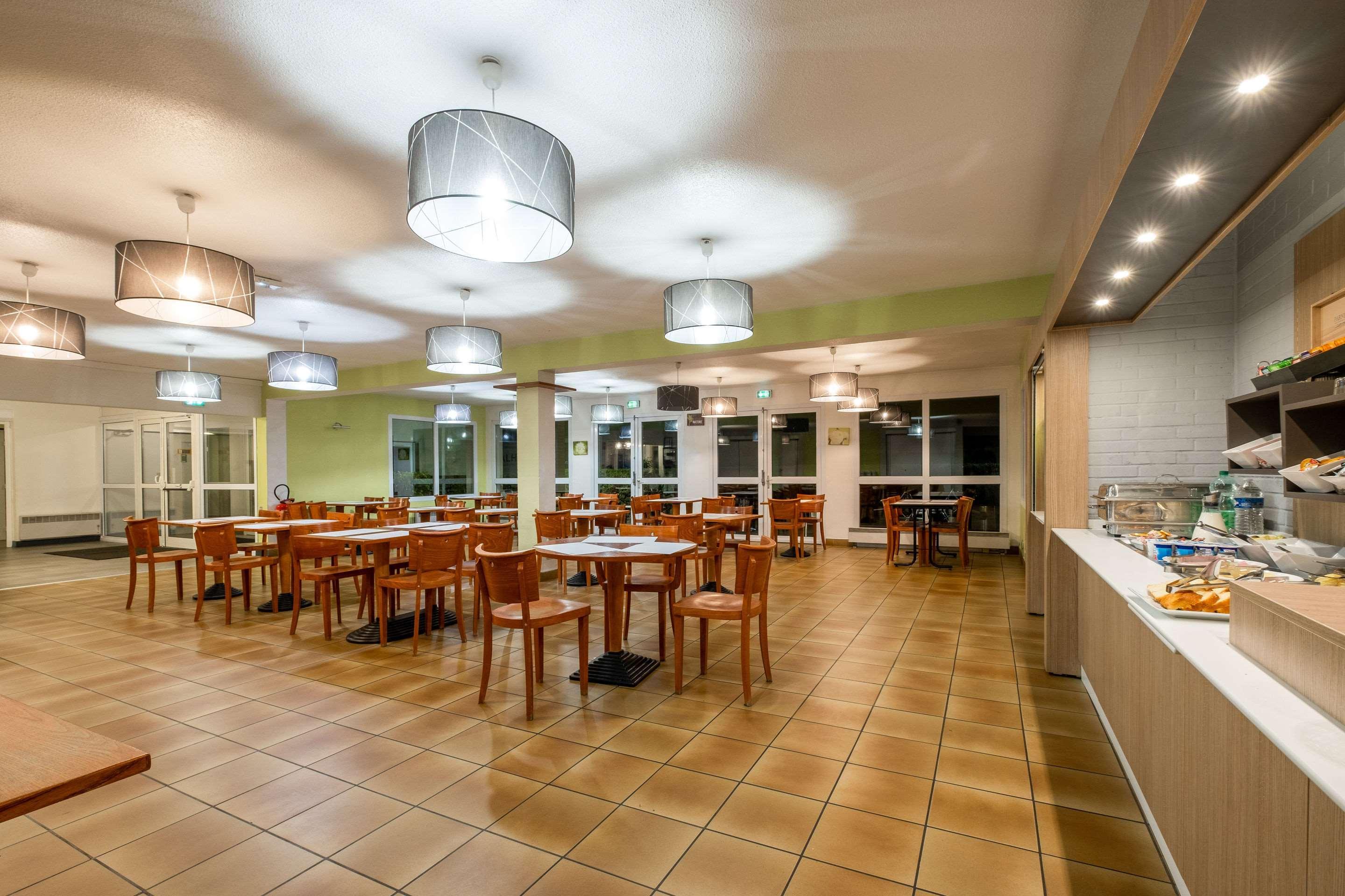 Comfort Hotel Lille Lomme Екстер'єр фото