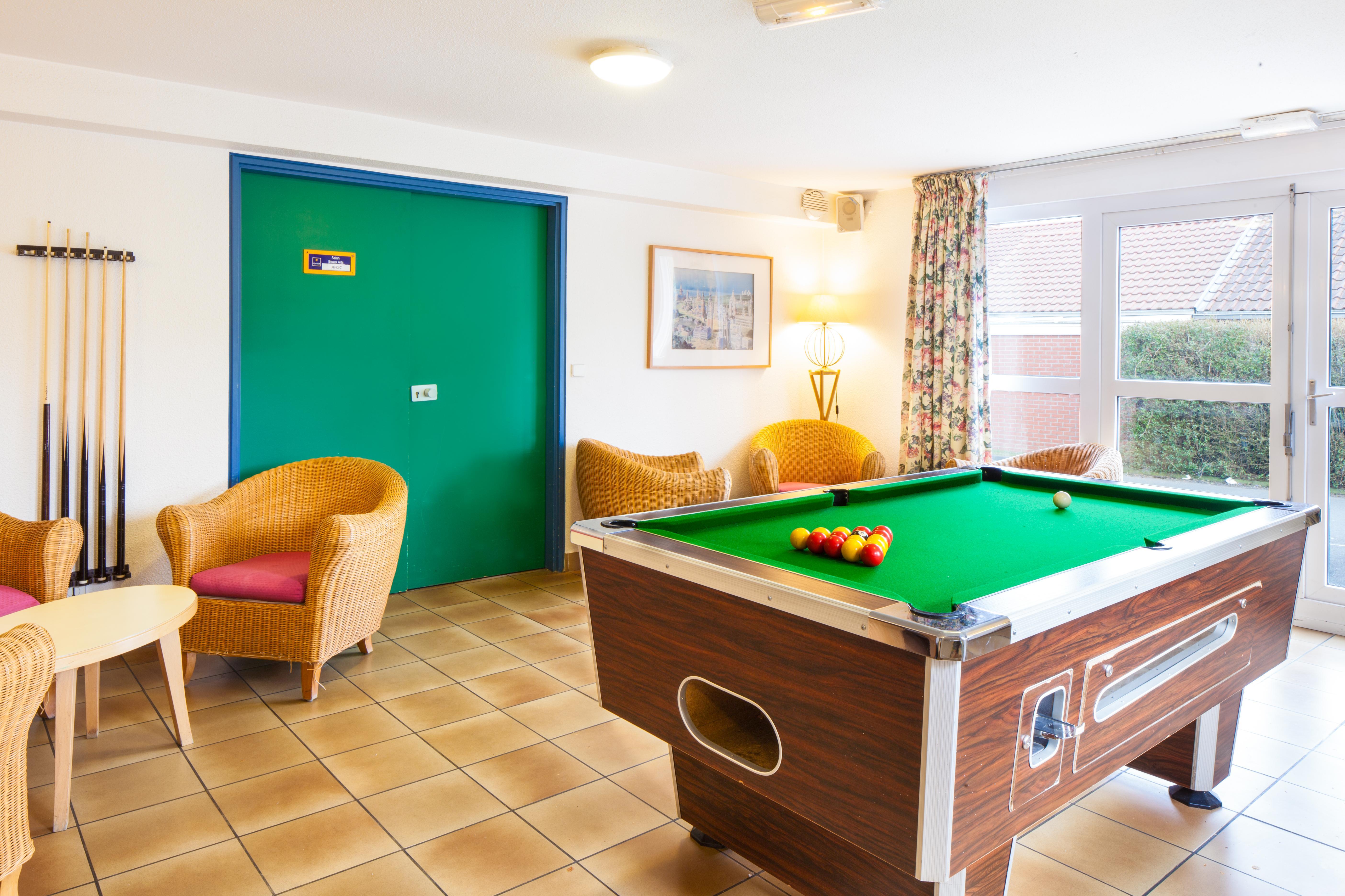 Comfort Hotel Lille Lomme Екстер'єр фото
