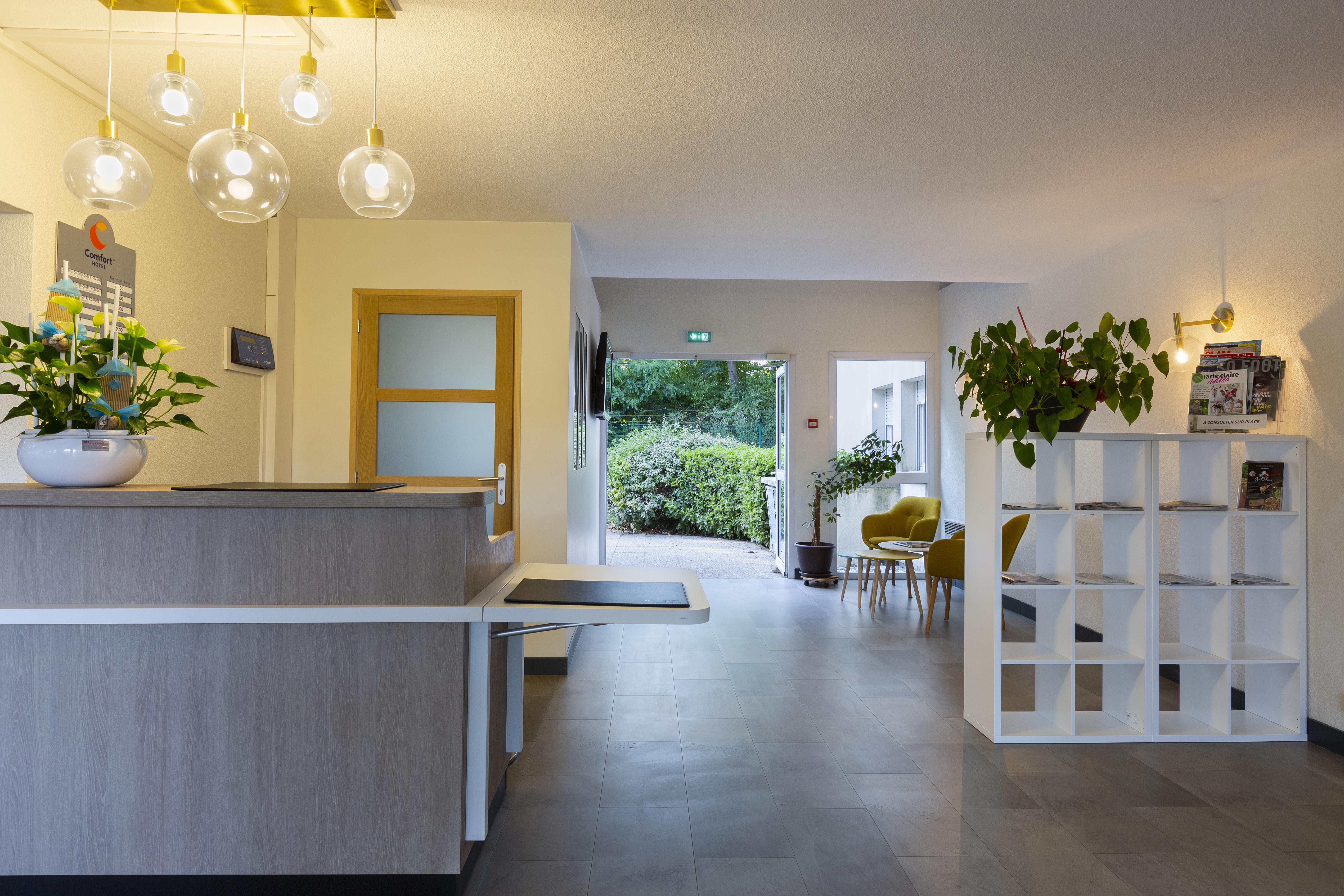 Comfort Hotel Lille Lomme Екстер'єр фото