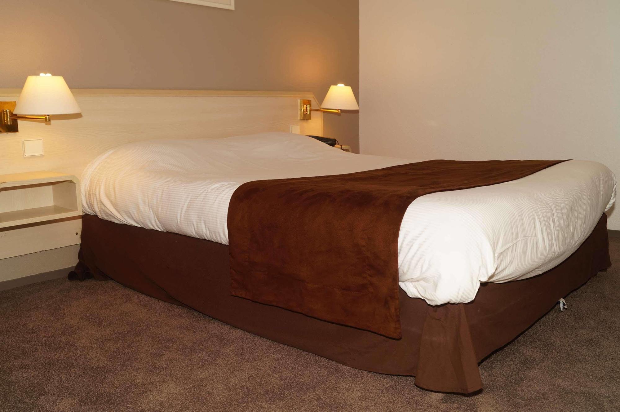 Comfort Hotel Lille Lomme Екстер'єр фото